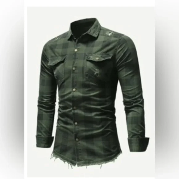 Casual plaid shirt. Army green. New never worn - Picture 1 of 1